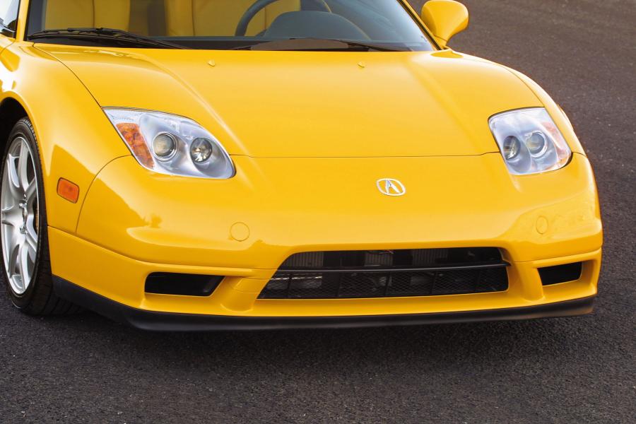 Детали экстерьера Acura NSX-T 2001 года  (фото 18 из 41)